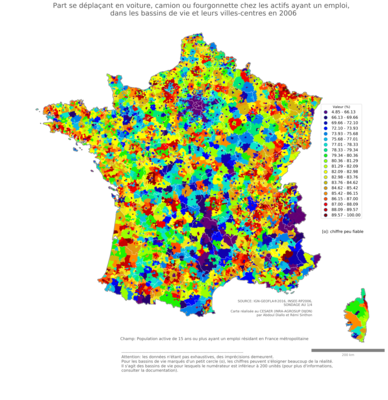 Part se déplaçant en voiture, camion ou fourgonnette chez les actifs ayant un emploi - bv2006
Mots-clés: transports;bassins de vie